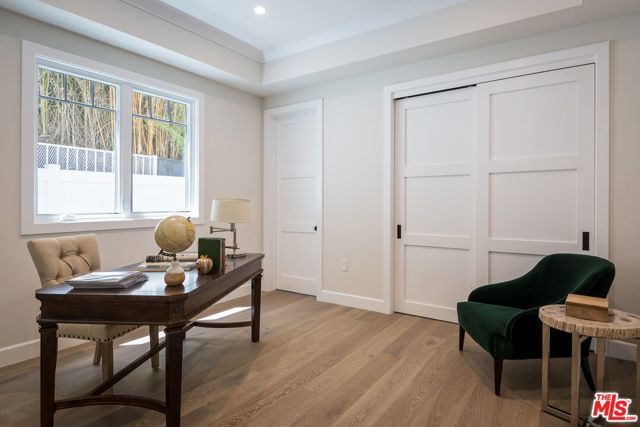 530 Arbramar Avenue, Pacific Palisades (los Angeles), CA 90272