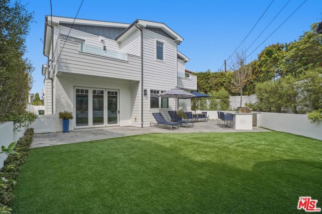 530 Arbramar Avenue, Pacific Palisades (los Angeles), CA 90272