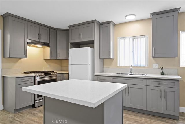 10529 S Truro, Inglewood, CA 90304