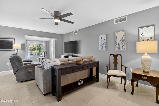 10939 W ROUNDELAY Circle, Sun City, AZ 85351