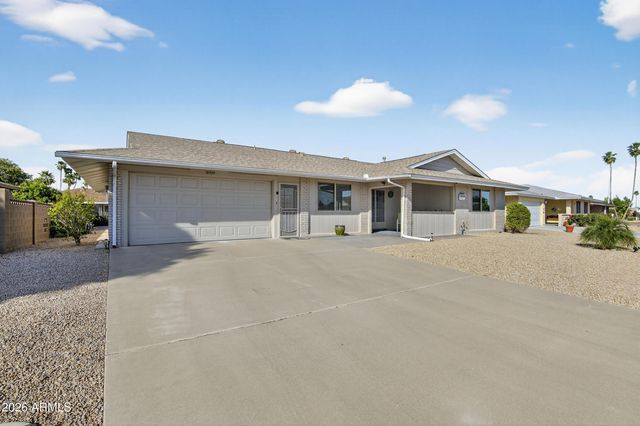 10939 W ROUNDELAY Circle, Sun City, AZ 85351