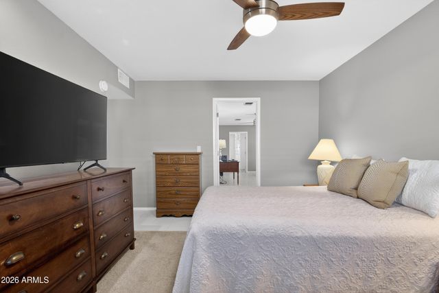 10939 W ROUNDELAY Circle, Sun City, AZ 85351