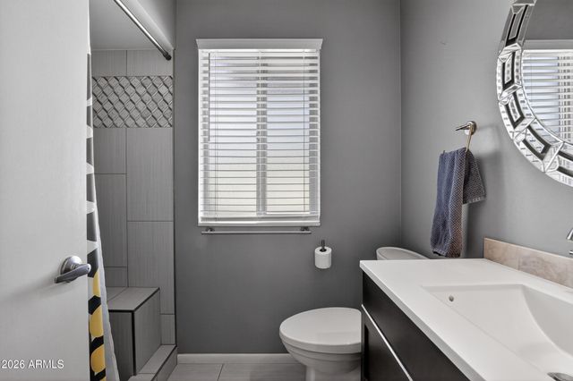 10939 W ROUNDELAY Circle, Sun City, AZ 85351