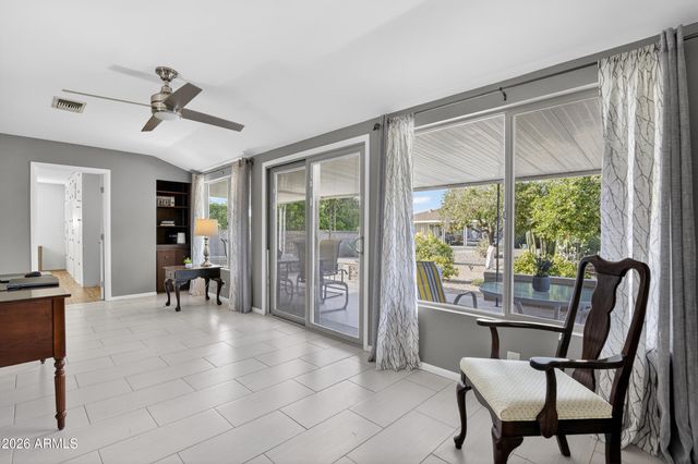 10939 W ROUNDELAY Circle, Sun City, AZ 85351