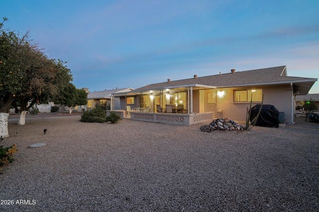 10939 W ROUNDELAY Circle, Sun City, AZ 85351