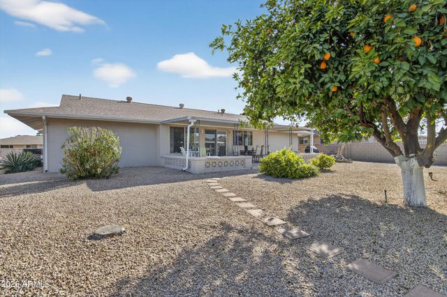 10939 W ROUNDELAY Circle, Sun City, AZ 85351