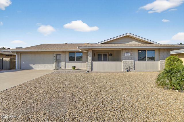 10939 W ROUNDELAY Circle, Sun City, AZ 85351