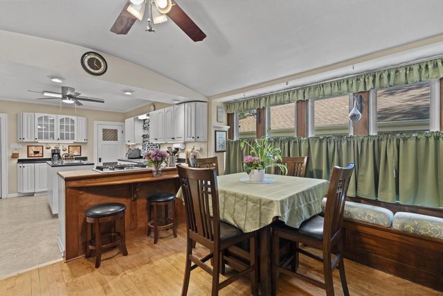 178 W Saveland AVENUE, Milwaukee, WI 53207