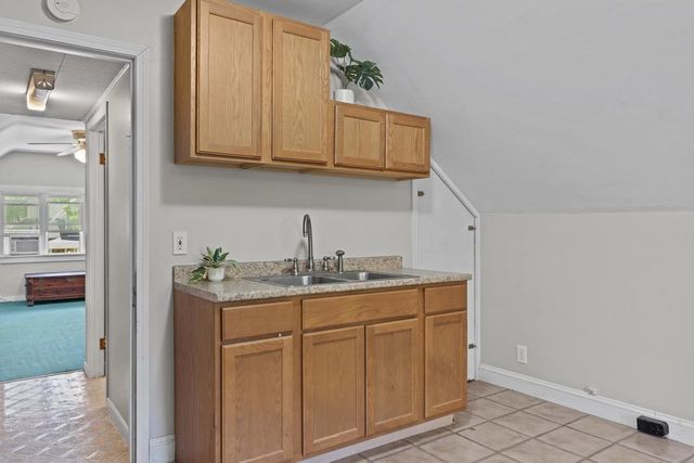 178 W Saveland AVENUE, Milwaukee, WI 53207