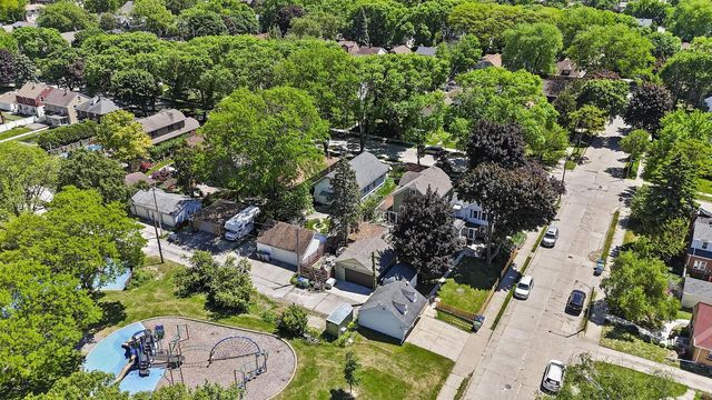 178 W Saveland AVENUE, Milwaukee, WI 53207