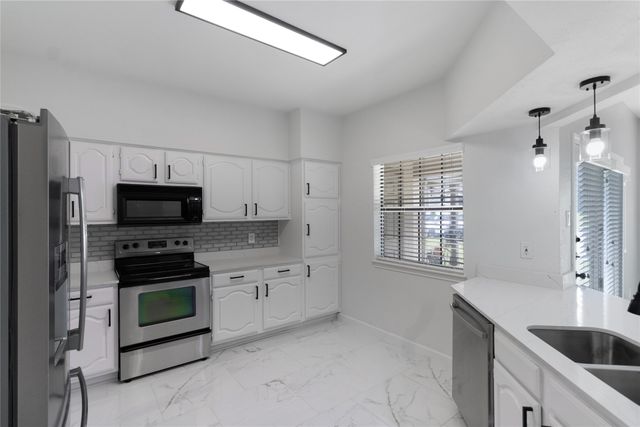 2835 Keller Springs Road 903, Carrollton, TX 75006