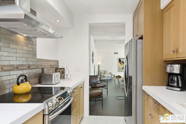 2084 S Lagarto Way, Palm Springs, CA 92264