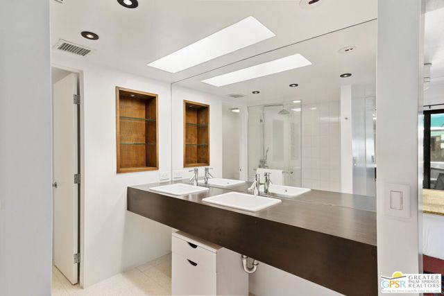 2084 S Lagarto Way, Palm Springs, CA 92264