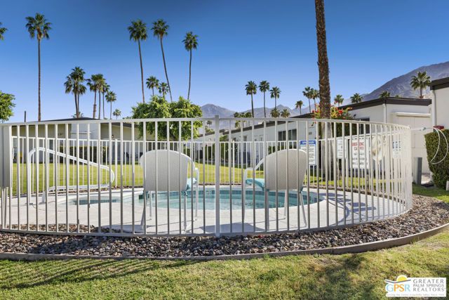2084 S Lagarto Way, Palm Springs, CA 92264