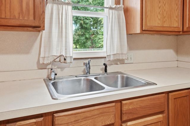 121 Baltimore Somerset Road NE, Baltimore, OH 43105