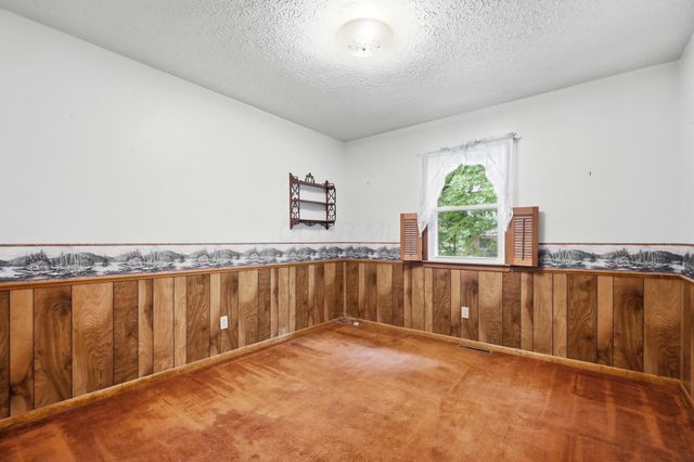 121 Baltimore Somerset Road NE, Baltimore, OH 43105