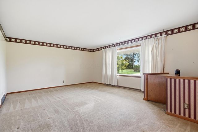 121 Baltimore Somerset Road NE, Baltimore, OH 43105