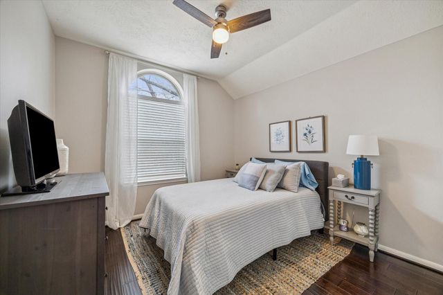 1914 Westwood Lake Court, Kingwood, TX 77339