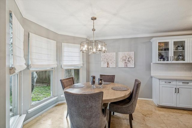 1914 Westwood Lake Court, Kingwood, TX 77339