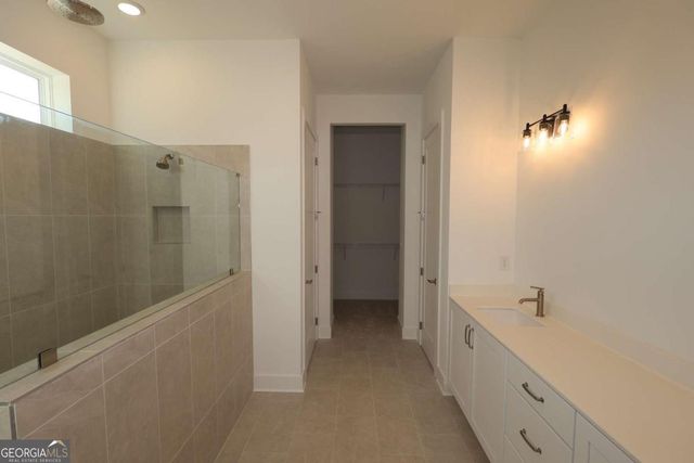 1339 Autumn Lake Drive, Gainesville, GA 30504