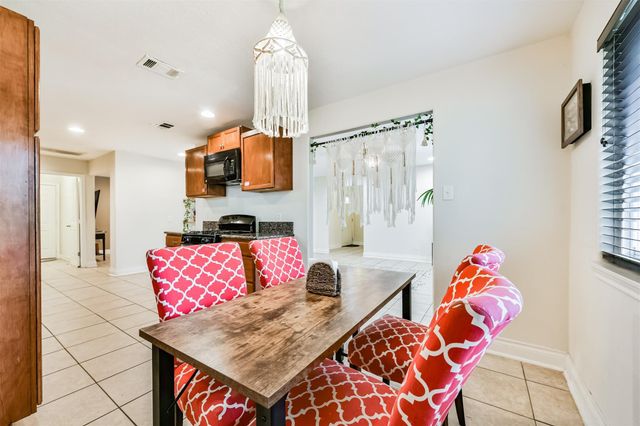 1422 Cedarbrook Court, Seabrook, TX 77586