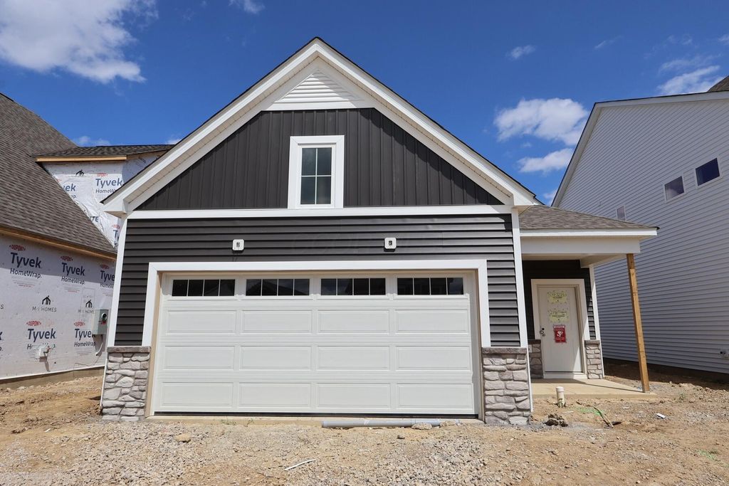2738 Drycreek Court, Powell, OH 43065