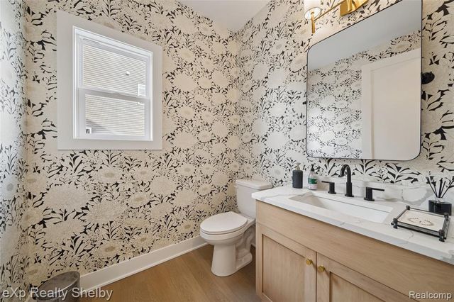 52030 Wellington Valley Drive, Macomb, MI 48042