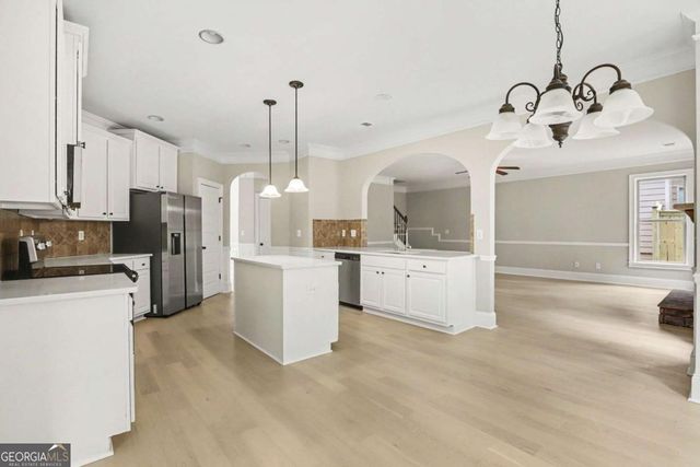 7985 Snapwell Drive, Fairburn, GA 30213