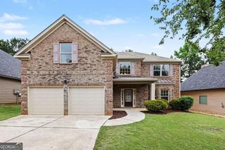7985 Snapwell Drive, Fairburn, GA 30213