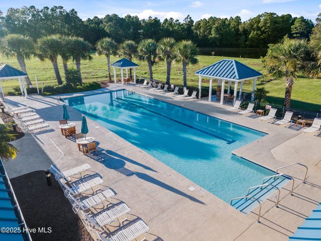 2100 Marsh Grove Lane Unit 2404, Southport, NC 28461