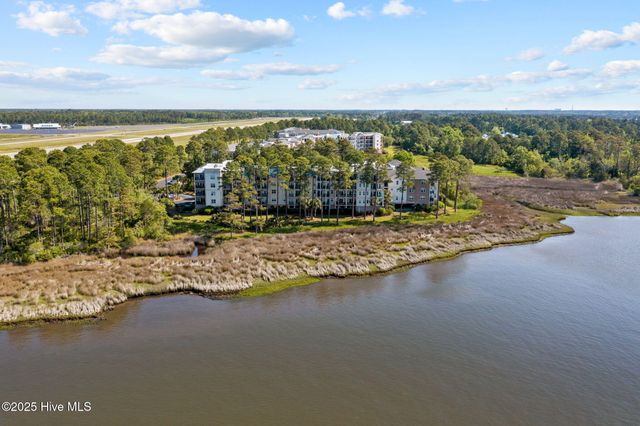 2100 Marsh Grove Lane Unit 2404, Southport, NC 28461