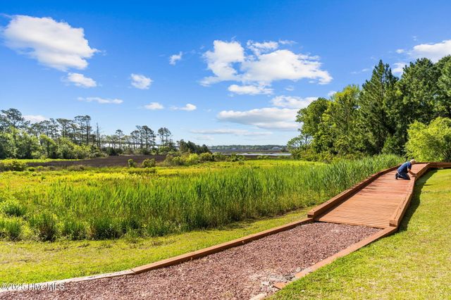 2100 Marsh Grove Lane Unit 2404, Southport, NC 28461