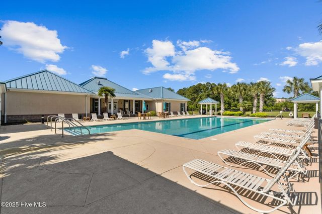 2100 Marsh Grove Lane Unit 2404, Southport, NC 28461