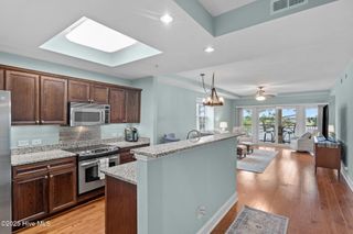 2100 Marsh Grove Lane Unit 2404, Southport, NC 28461