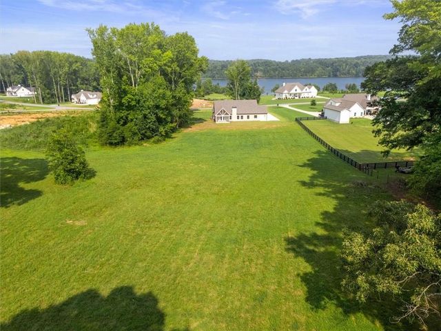 947 Lake Varner Drive, Covington, GA 30014