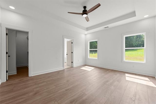 947 Lake Varner Drive, Covington, GA 30014