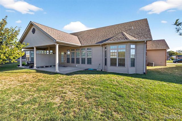 1515 New Brunswick Drive, Waterloo, IL 62298