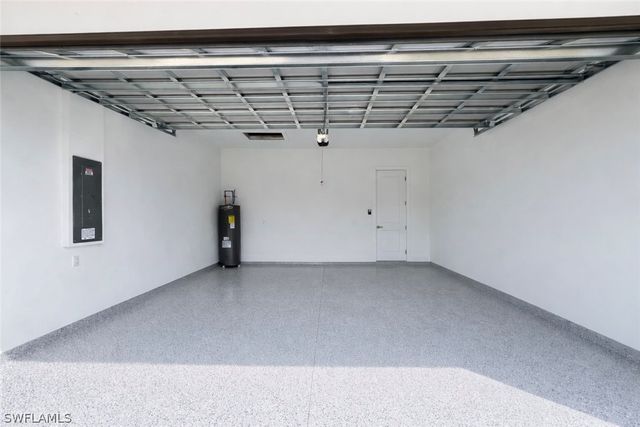 3231 41st AVE NE, Naples, FL 34120