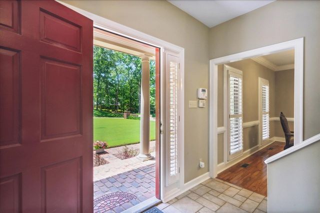 9280 ELLEN DAVIES DR, Bartlett, TN 38133