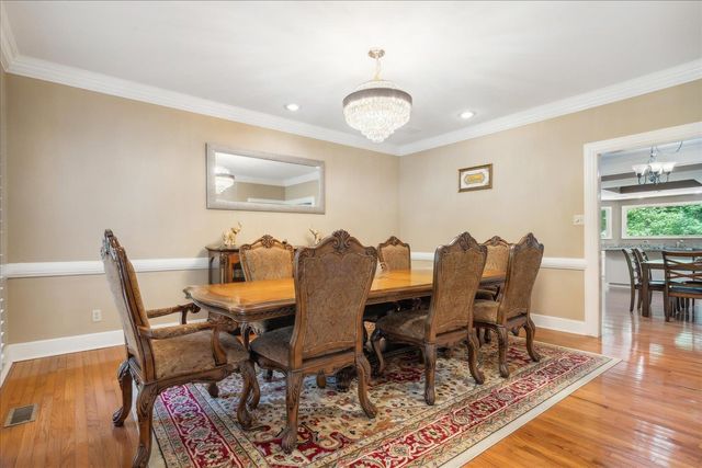 9280 ELLEN DAVIES DR, Bartlett, TN 38133