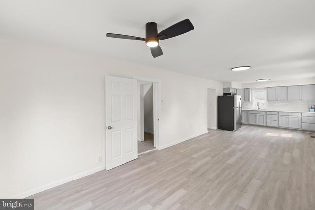 2141 VALLEY AVE, Winchester, VA 22601