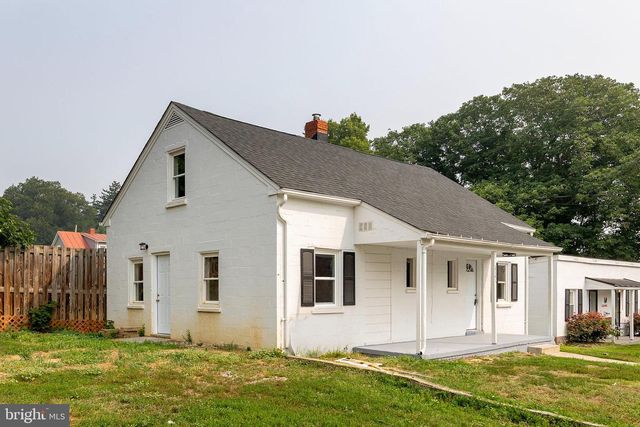 2141 VALLEY AVE, Winchester, VA 22601