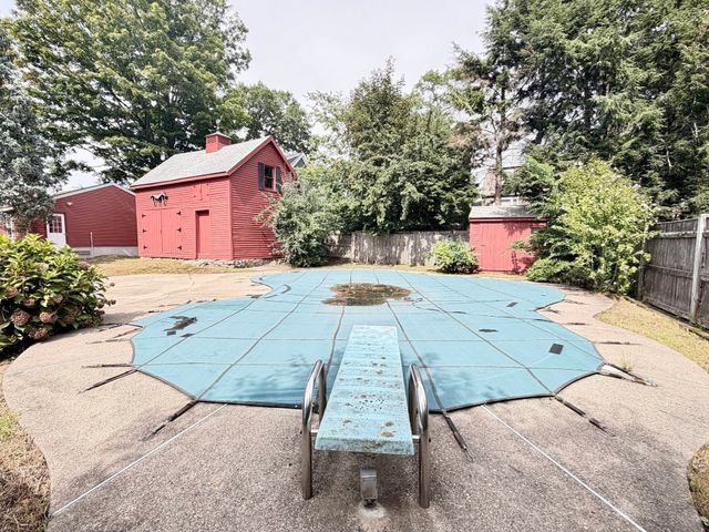 63 Johnson, Boston, MA 02132