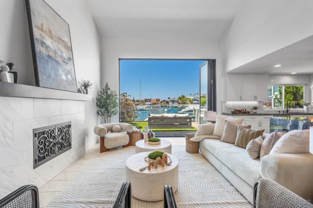 27 Green Turtle, Coronado, CA 92118