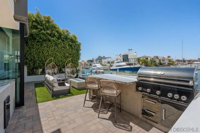 27 Green Turtle, Coronado, CA 92118