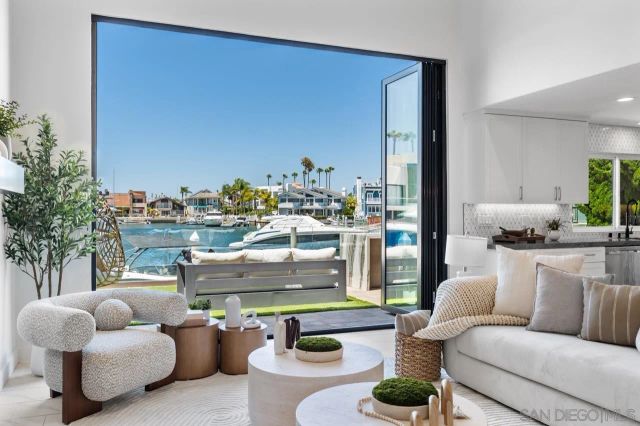 27 Green Turtle, Coronado, CA 92118
