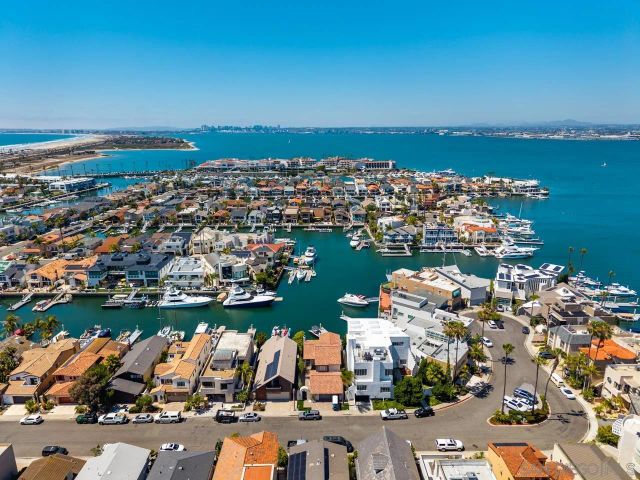 27 Green Turtle, Coronado, CA 92118