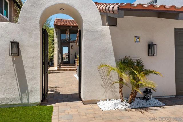 27 Green Turtle, Coronado, CA 92118