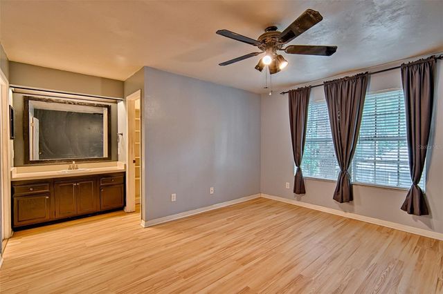 2305 SW 73RD TERRACE, Gainesville, FL 32607