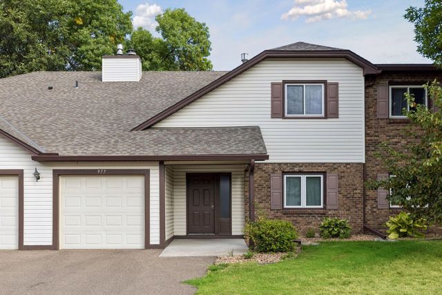 973 Greenhaven Drive, Vadnais Heights, MN 55127